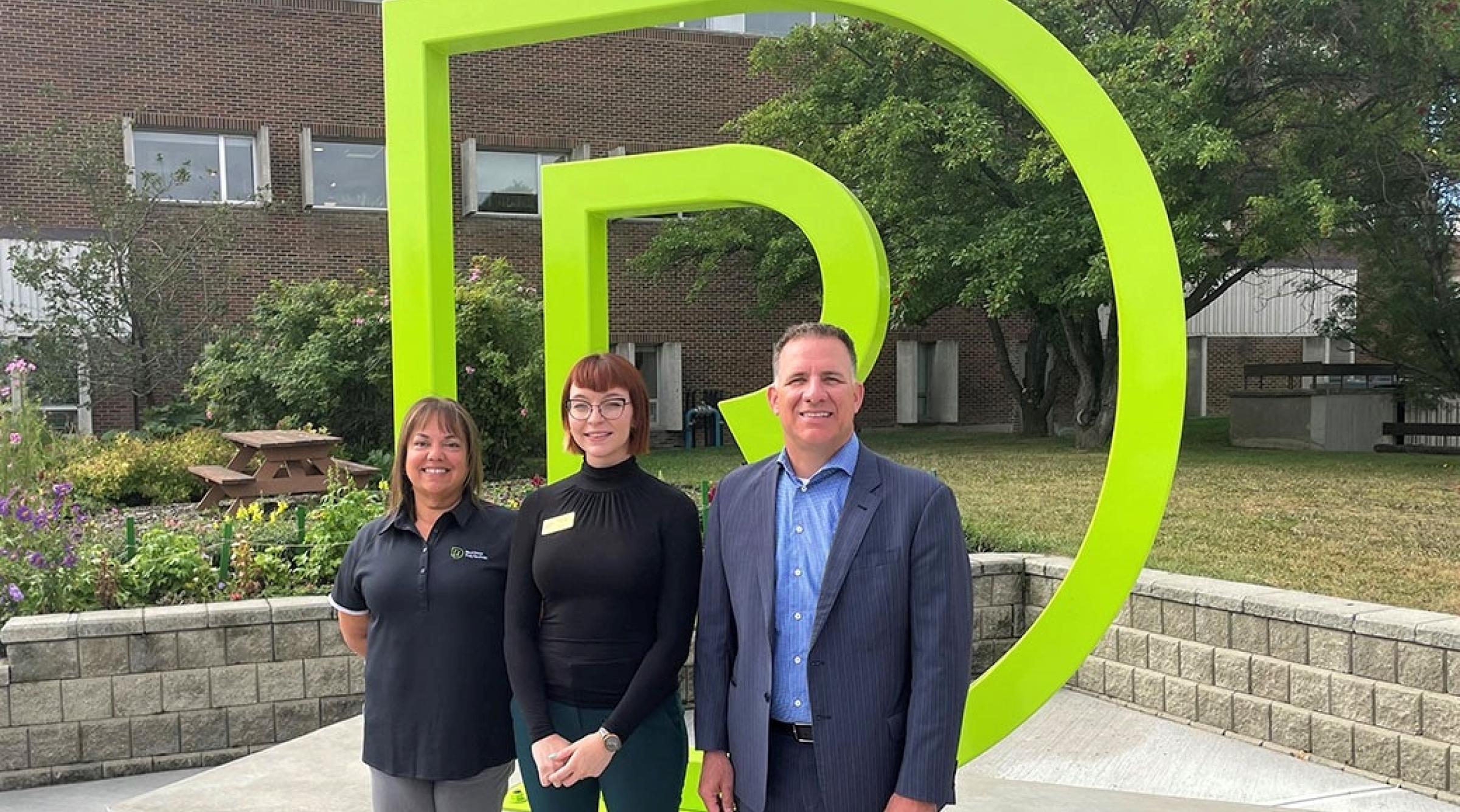 RDP President Stuart Cullum standing alongside Vice President Academic and Provost Kylie Thomas and SA President Savannah Snow