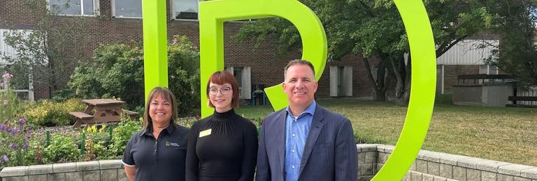 RDP President Stuart Cullum standing alongside Vice President Academic and Provost Kylie Thomas and SA President Savannah Snow