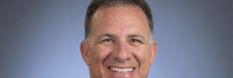 Headshot of President Stuart Cullum